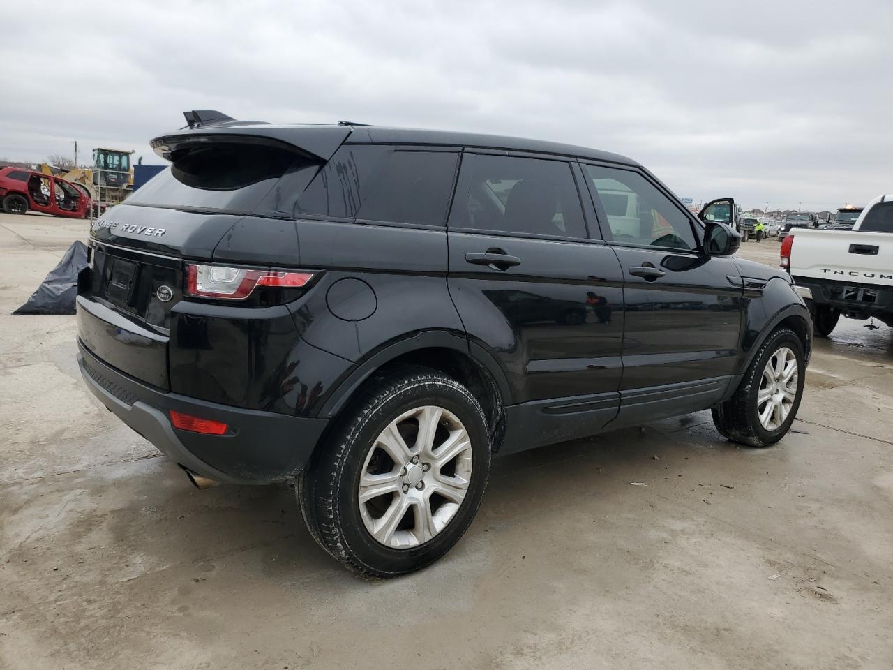 2016 Land Rover Range Rover VIN SALVP2BG0GH165557 Copart auction photo, hail / minor dent/scratches damage thumbnail 3