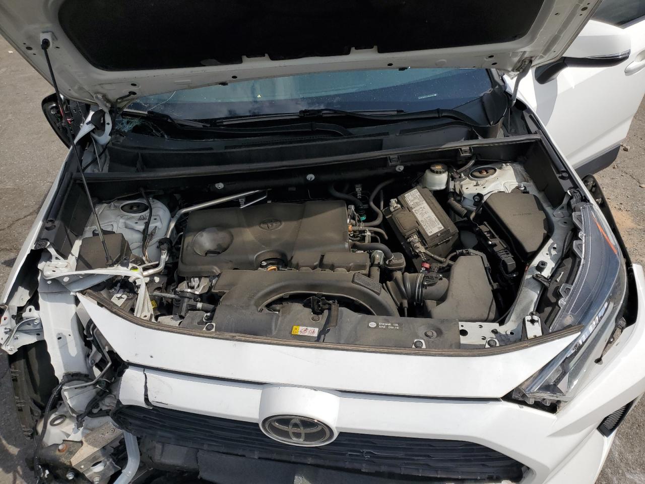 2020 Toyota RAV 4 VIN 2T3K1RFV2LC068556 Copart auction photo, side / front end damage thumbnail 12