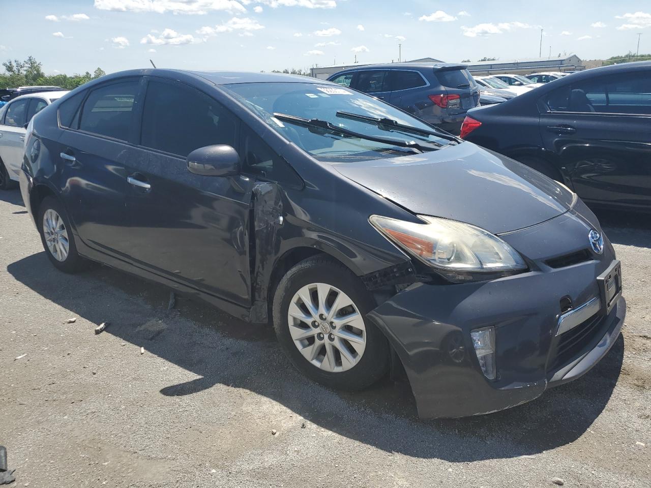 2014 Toyota Prius VIN JTDKN3DP3E3049654 Copart auction photo, front end / side damage thumbnail 4