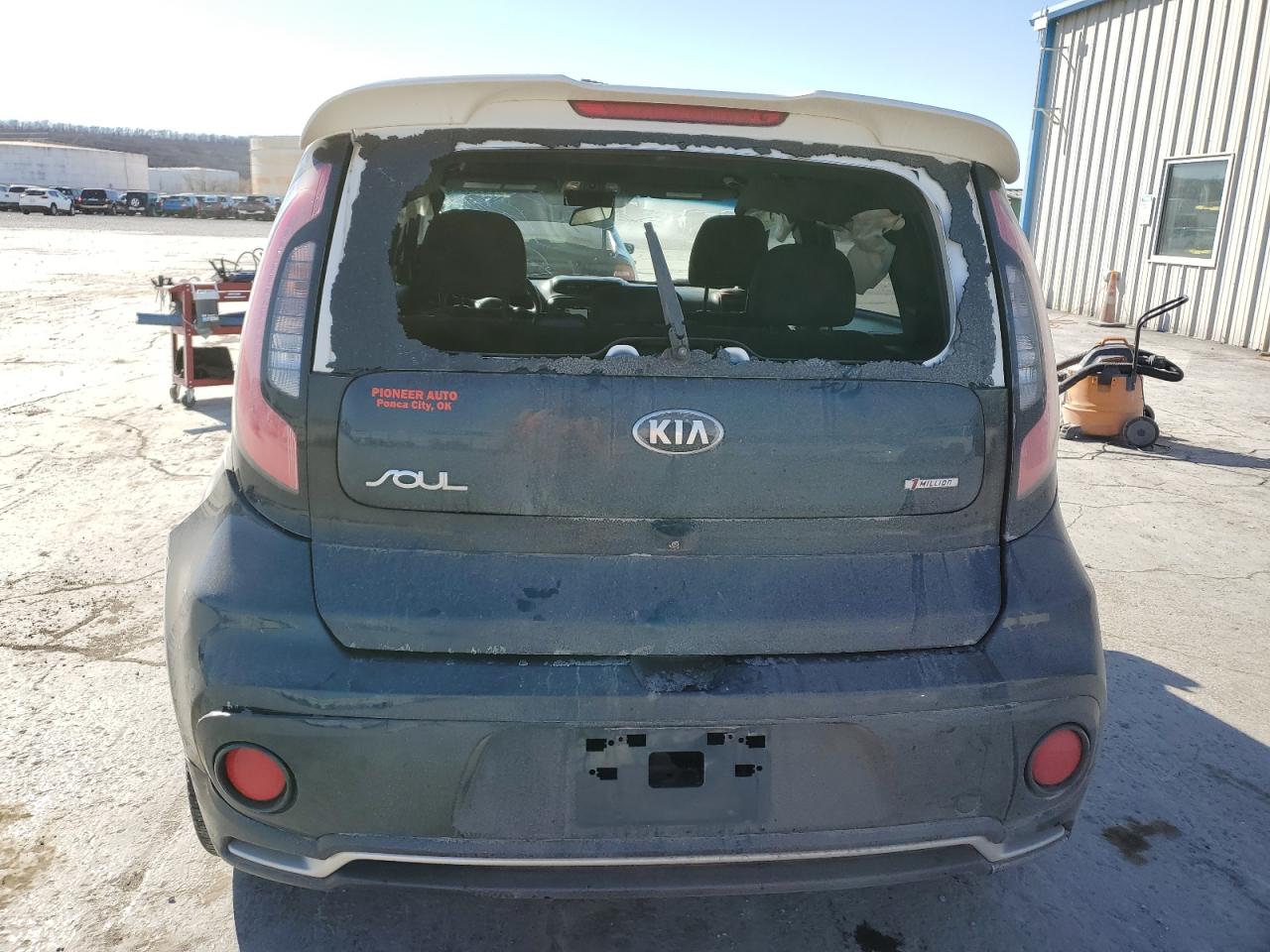 2018 KIA Soul VIN KNDJP3A53J7619812 Copart auction photo, rollover / undercarriage damage thumbnail 6
