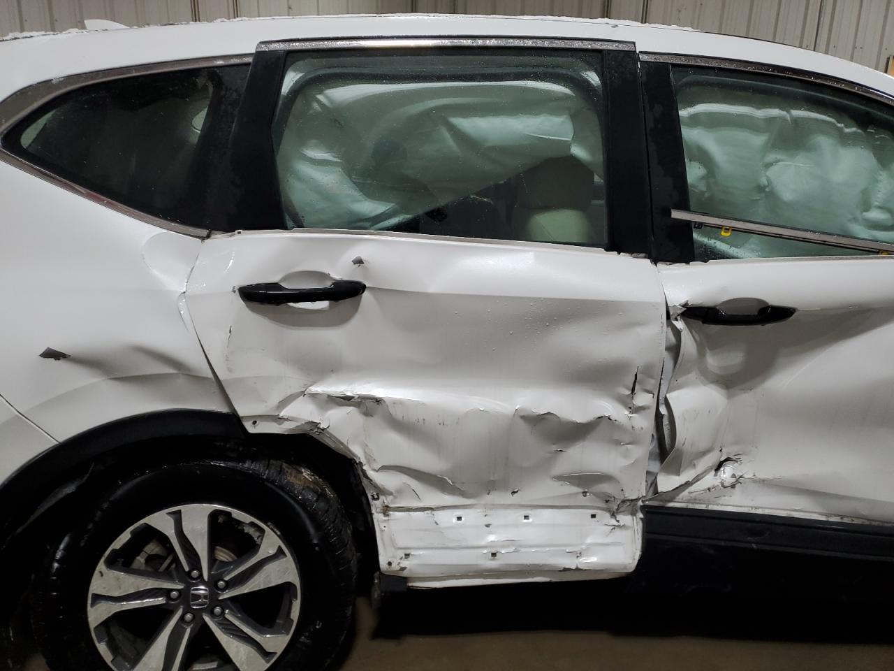 2020 Honda CR-V VIN 2HKRW2H23LH619402 Copart auction photo, side / rear end damage thumbnail 11