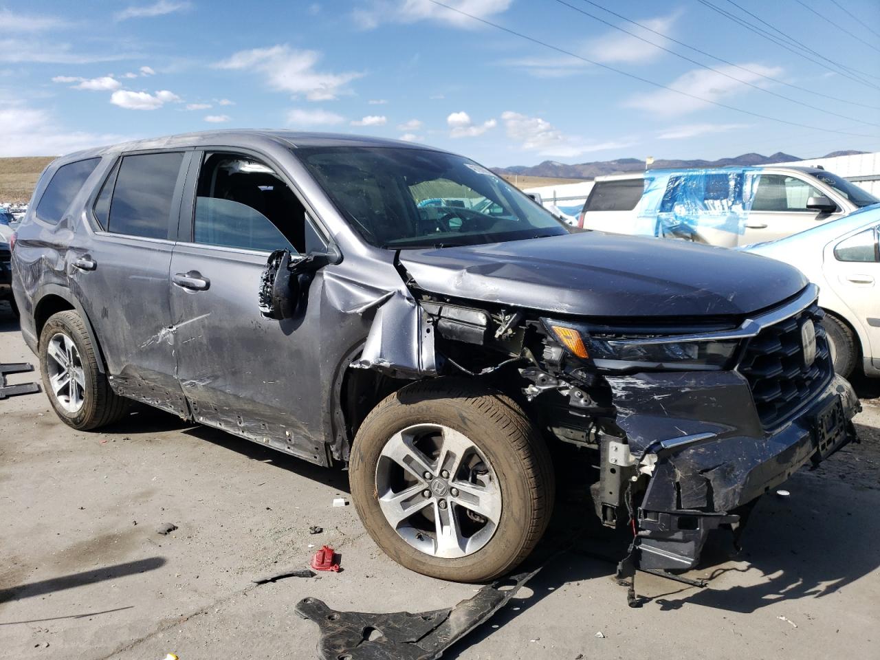 2024 Honda Pilot VIN 5FNYG2H44RB000244 Copart auction photo, front end / rollover damage thumbnail 4