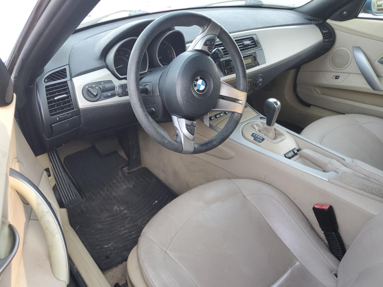 2005 BMW Z4 VIN 4USBT33505LS54462 Copart auction photo, mechanical / minor dent/scratches damage thumbnail 8