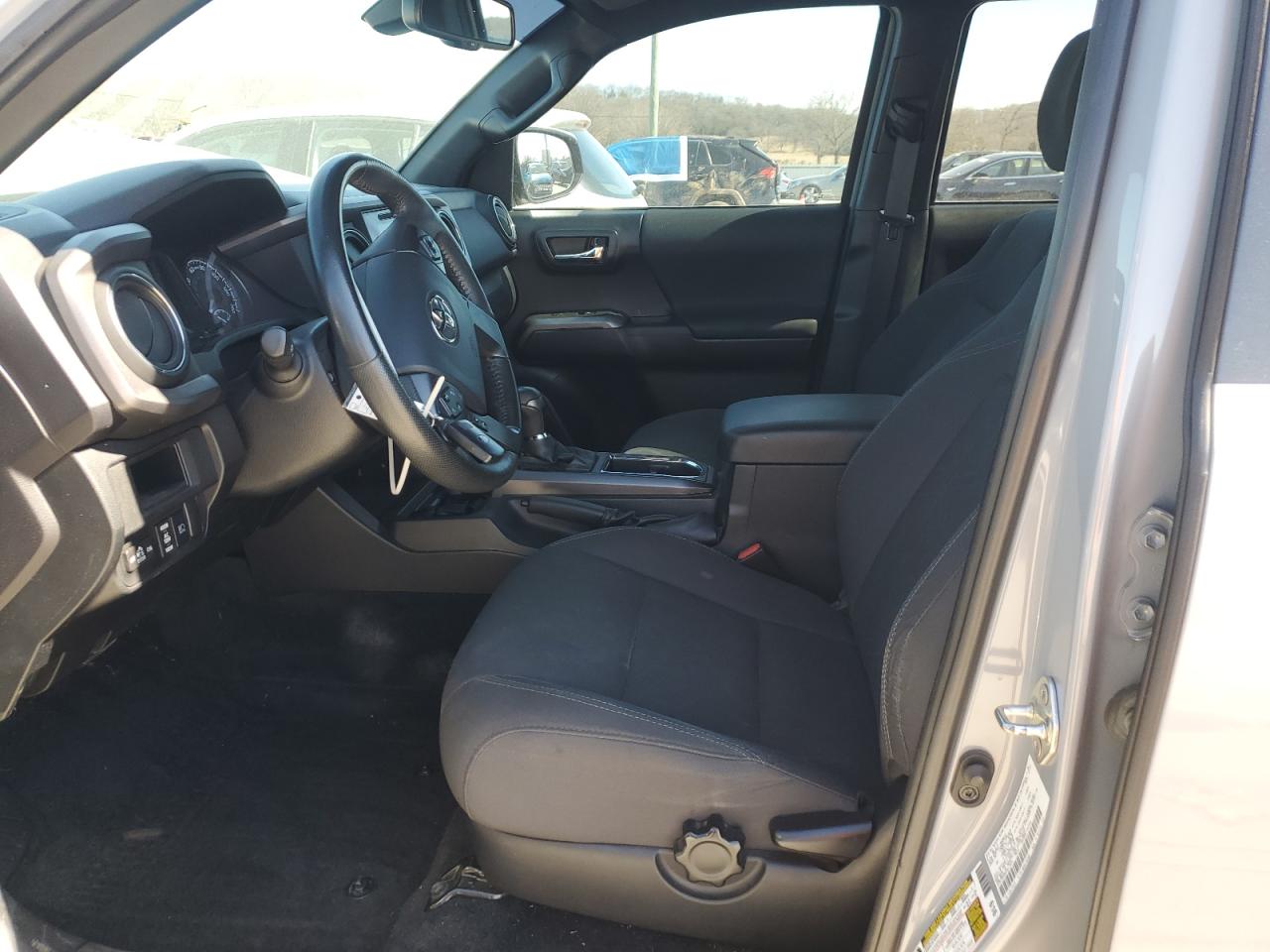 2019 Toyota Tacoma VIN 3TMCZ5AN6KM217644 Copart auction photo, front end damage thumbnail 7