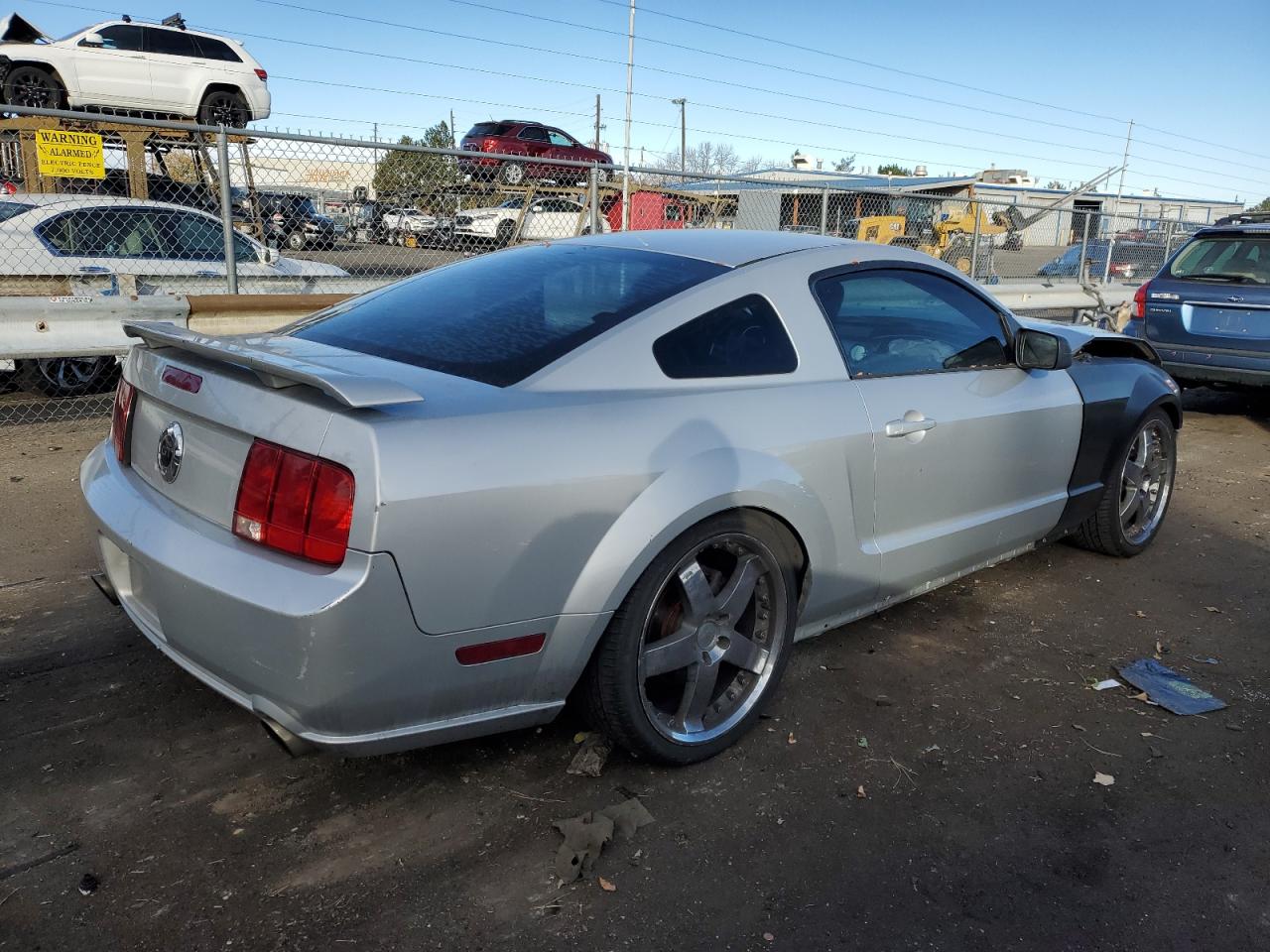 2005 Ford Mustang VIN 1ZVHT82H255203376 Copart auction photo, front end damage thumbnail 3