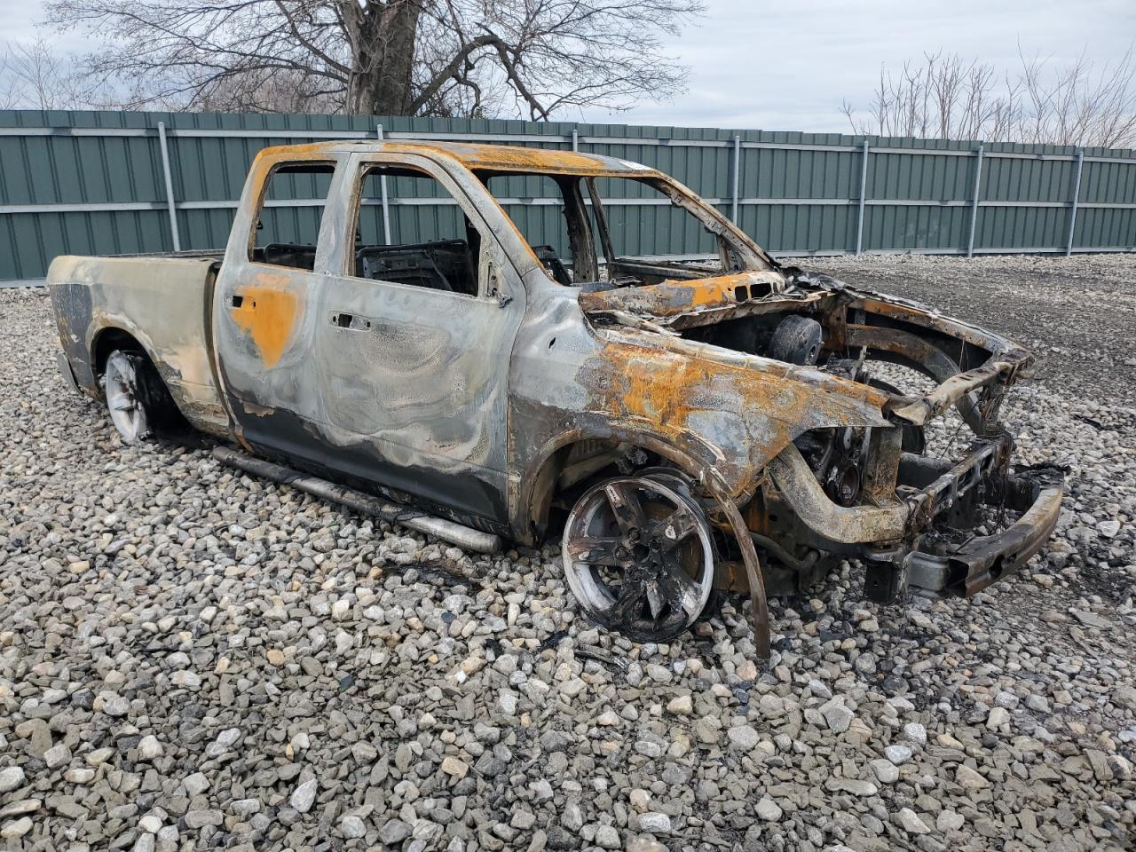 2012 Dodge RAM VIN 1C6RD6FT4CS280697 Copart auction photo, burn damage thumbnail 4