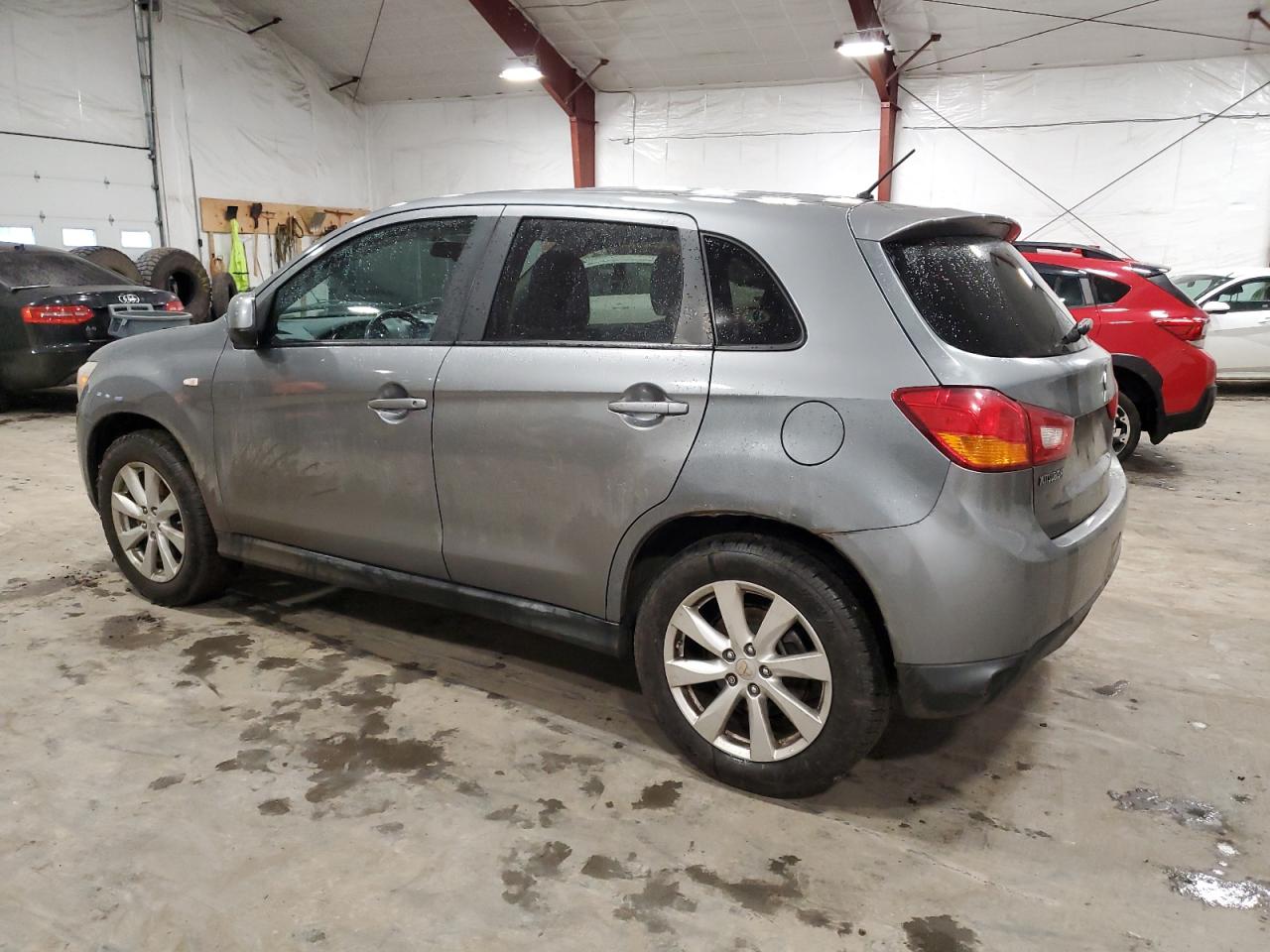 2014 Mitsubishi Outlander VIN 4A4AR3AU8EE004569 Copart auction photo, mechanical / normal wear damage thumbnail 2