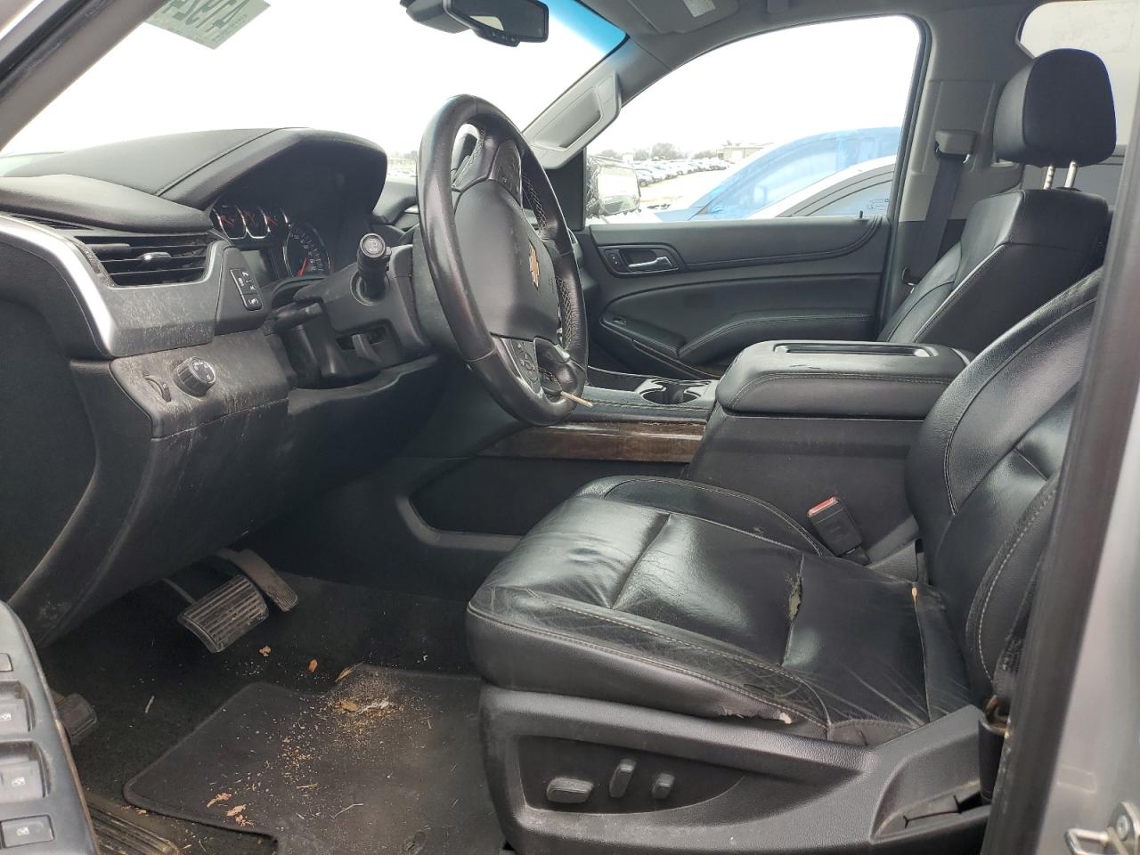 2018 Chevrolet Tahoe VIN 1GNSCBKCXJR207986 Copart auction photo, front end damage thumbnail 7