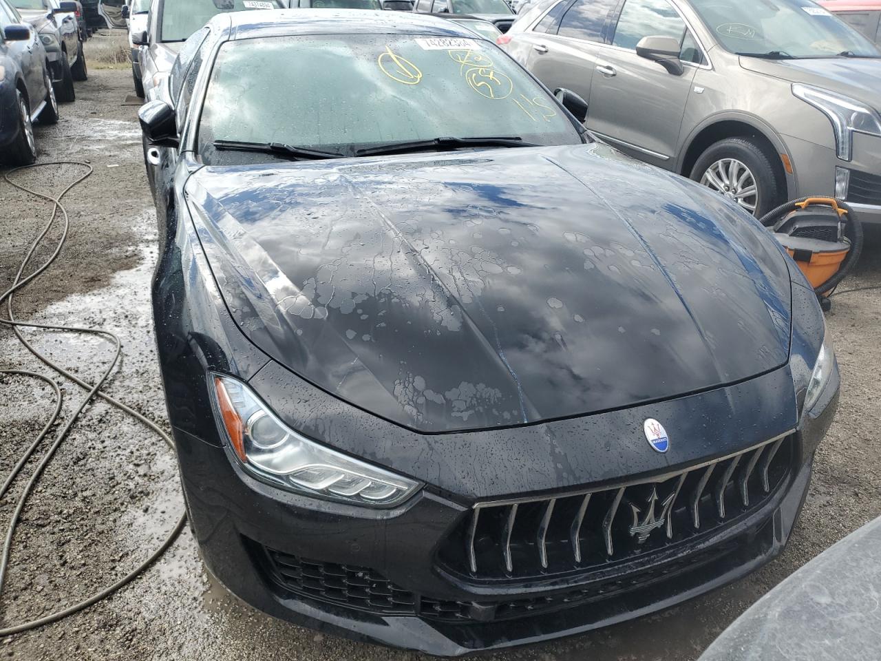 2019 Maserati Ghibli VIN ZAM57XSA3K1319532 Copart auction photo, water/flood damage thumbnail 5