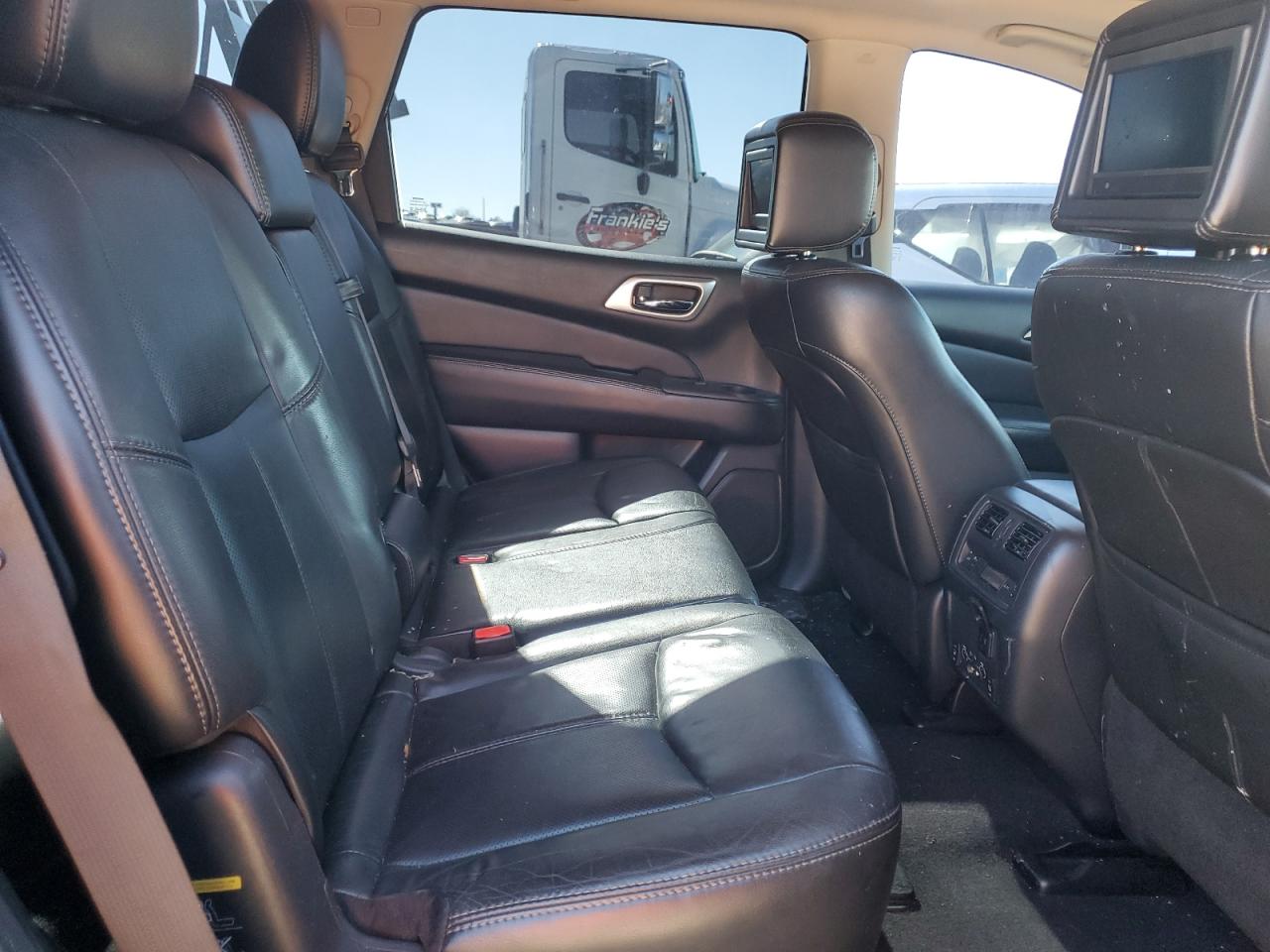 2014 Nissan Pathfinder VIN 5N1AR2MN9EC653424 Copart auction photo, minor dent/scratches damage thumbnail 11