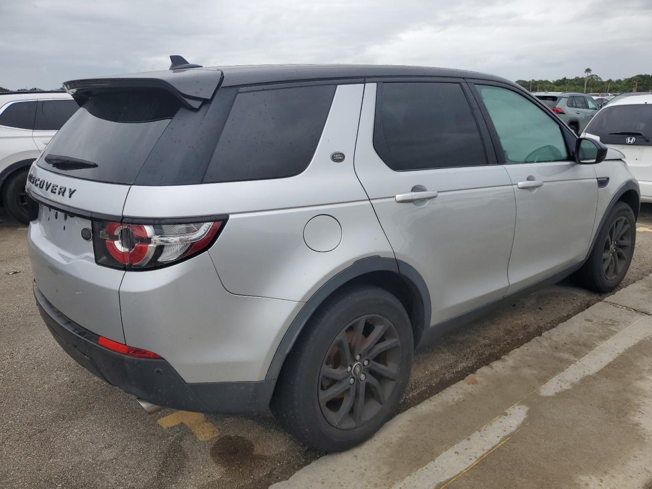2016 Land Rover Discovery VIN SALCP2BG0GH589716 Copart auction photo, water/flood damage thumbnail 3