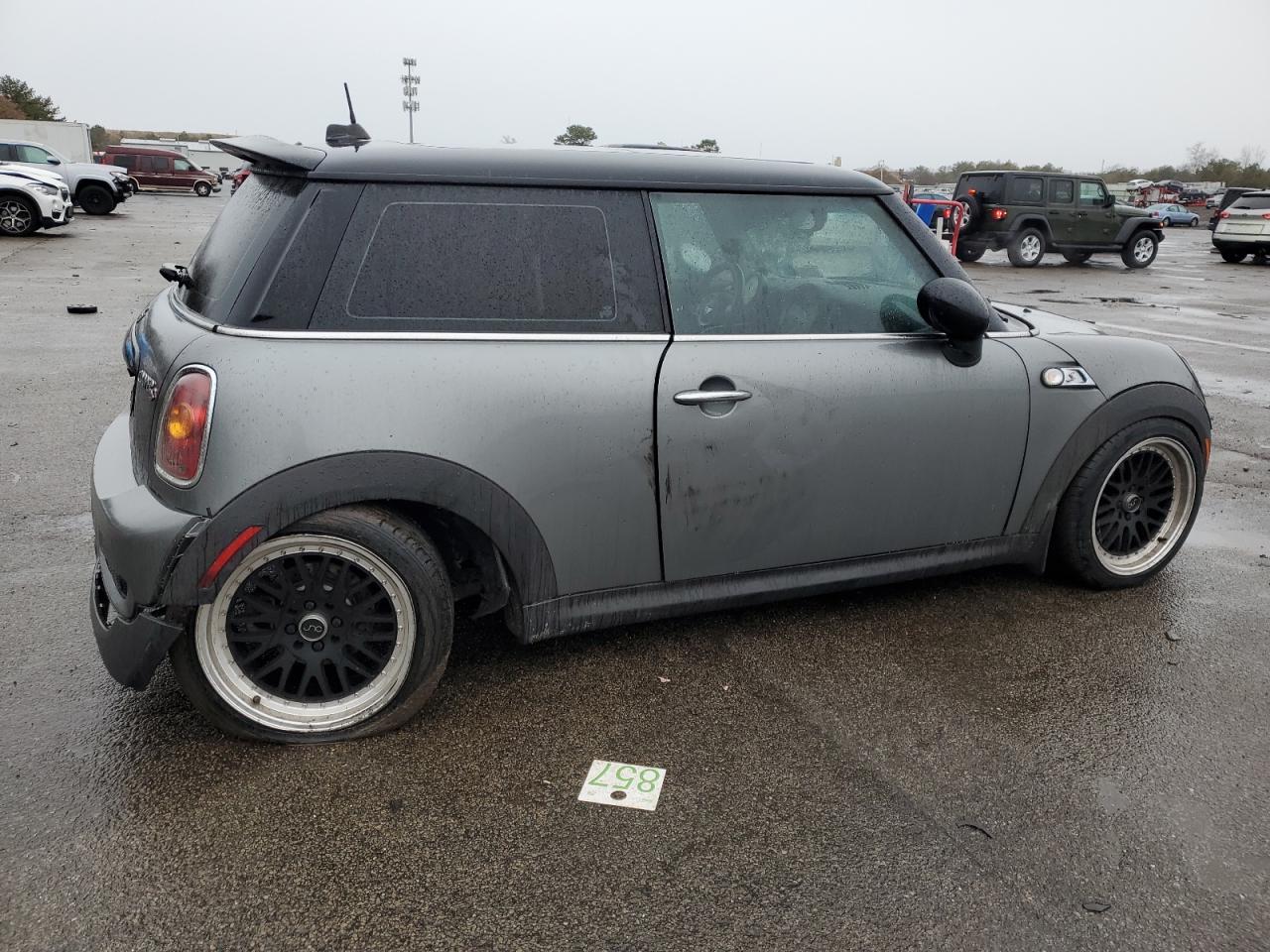 2008 MINI Cooper VIN WMWMF73568TV36409 Copart auction photo, rear end / minor dent/scratches damage thumbnail 3