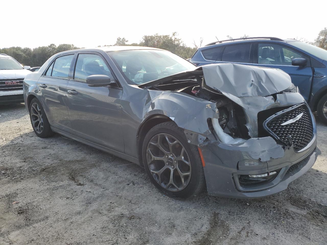 2018 Chrysler 300 VIN 2C3CCABG0JH275387 Copart auction photo, front end damage thumbnail 4