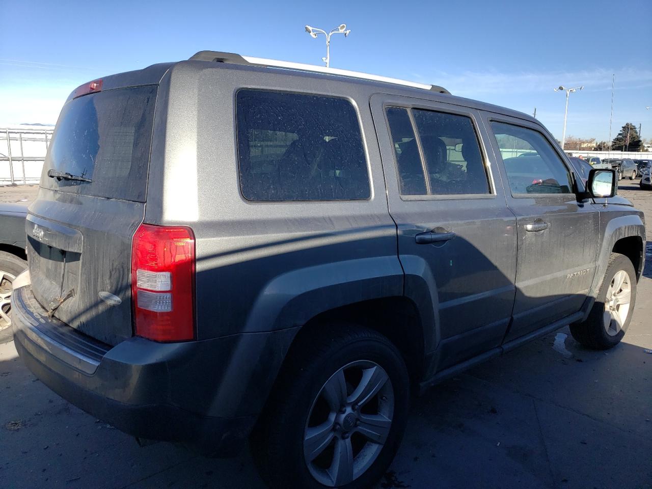 2011 Jeep Liberty (Patriot) VIN 1J4NF4GB9BD227471 Copart auction photo, rear end / side damage thumbnail 3