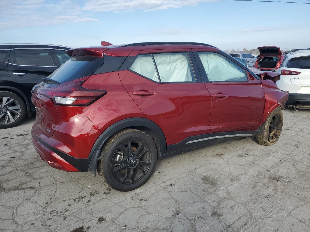 2024 Nissan Kicks VIN 3N1CP5DV7RL520789 Copart auction photo, front end damage thumbnail 3