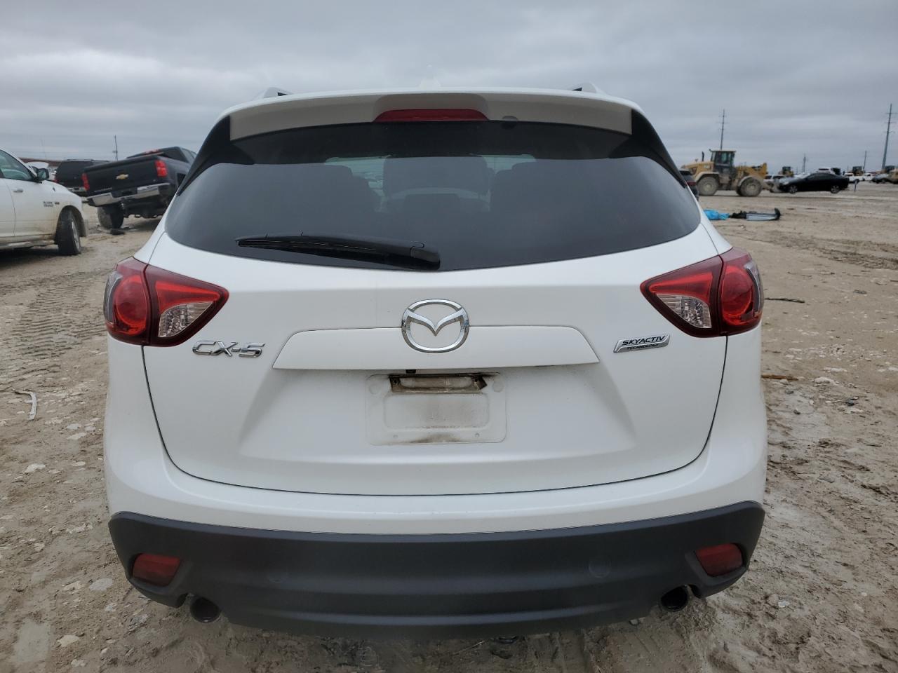 2016 Mazda CX-5 VIN JM3KE2CY9G0733933 Copart auction photo, front end damage thumbnail 6