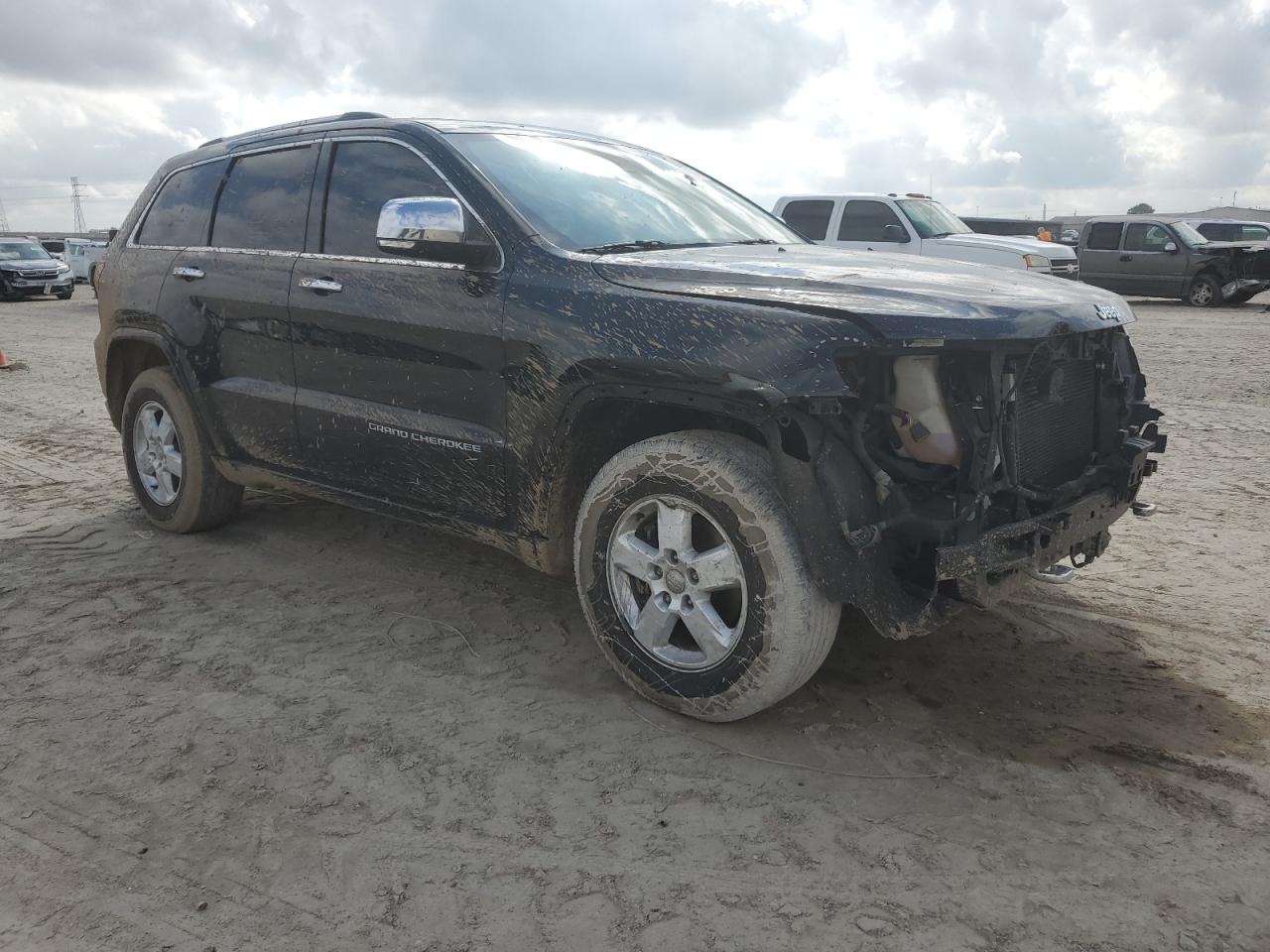 2014 Jeep Grand Cherokee VIN 1C4RJECG7EC427630 Copart auction photo, front end / minor dent/scratches damage thumbnail 4