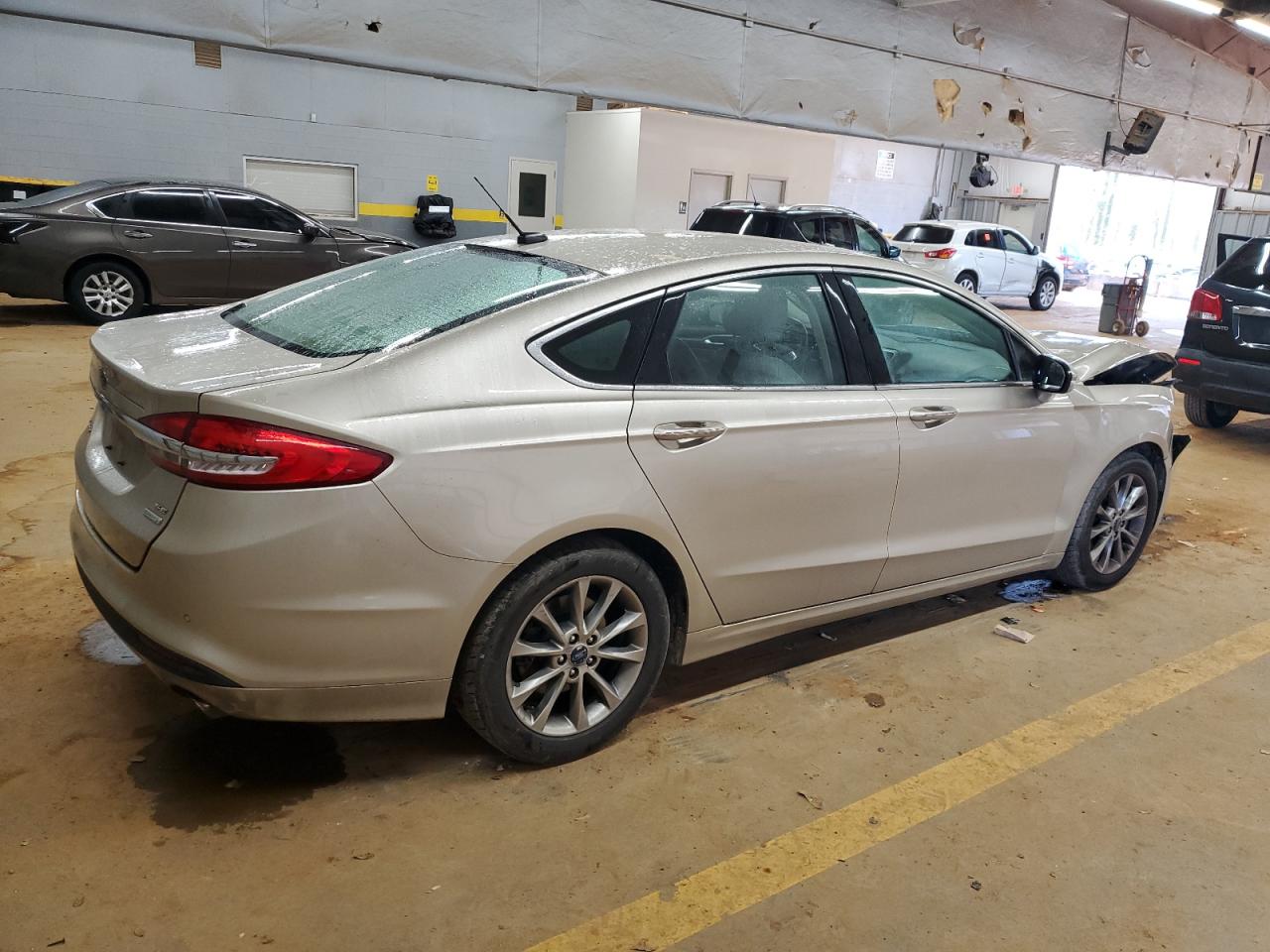 2017 Ford Fusion VIN 3FA6P0HD1HR232265 Copart auction photo, front end damage thumbnail 3