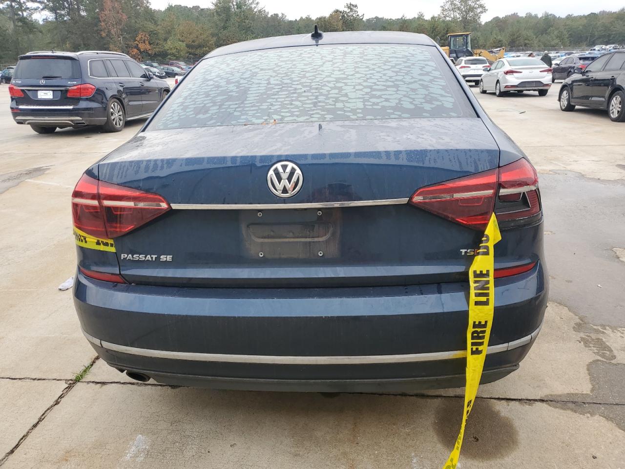 2018 Volkswagen Passat VIN 1VWBA7A33JC020974 Copart auction photo, burn - engine damage thumbnail 6