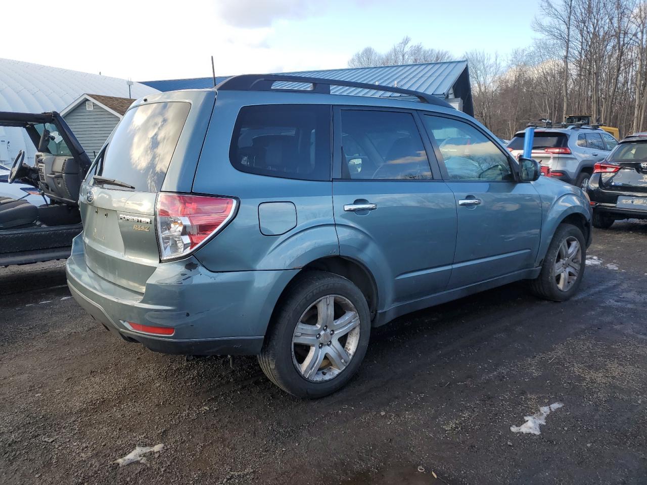 2010 Subaru Forester VIN JF2SH6DC2AH705945 Copart auction photo, mechanical / minor dent/scratches damage thumbnail 3