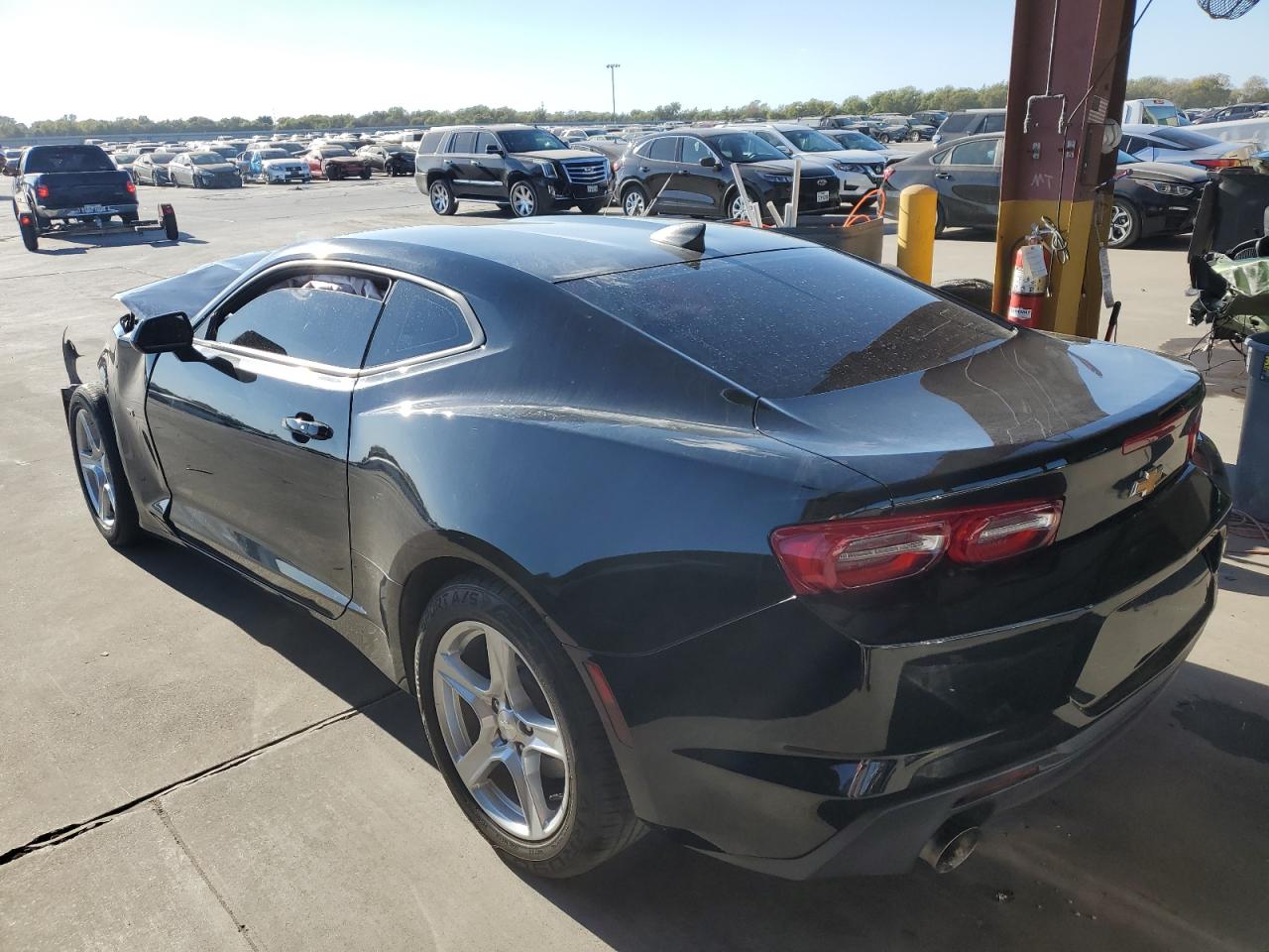 2022 Chevrolet Camaro VIN 1G1FB1RX6N0108651 Copart auction photo, front end damage thumbnail 2