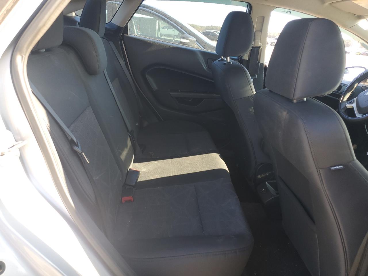2013 Ford Fiesta VIN 3FADP4BJXDM174287 Copart auction photo, rear end damage thumbnail 10