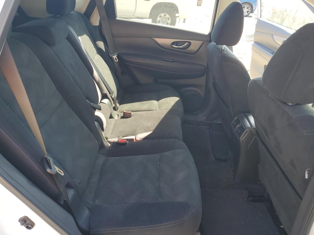 2015 Nissan Rogue VIN 5N1AT2ML1FC767774 Copart auction photo, front end / minor dent/scratches damage thumbnail 11