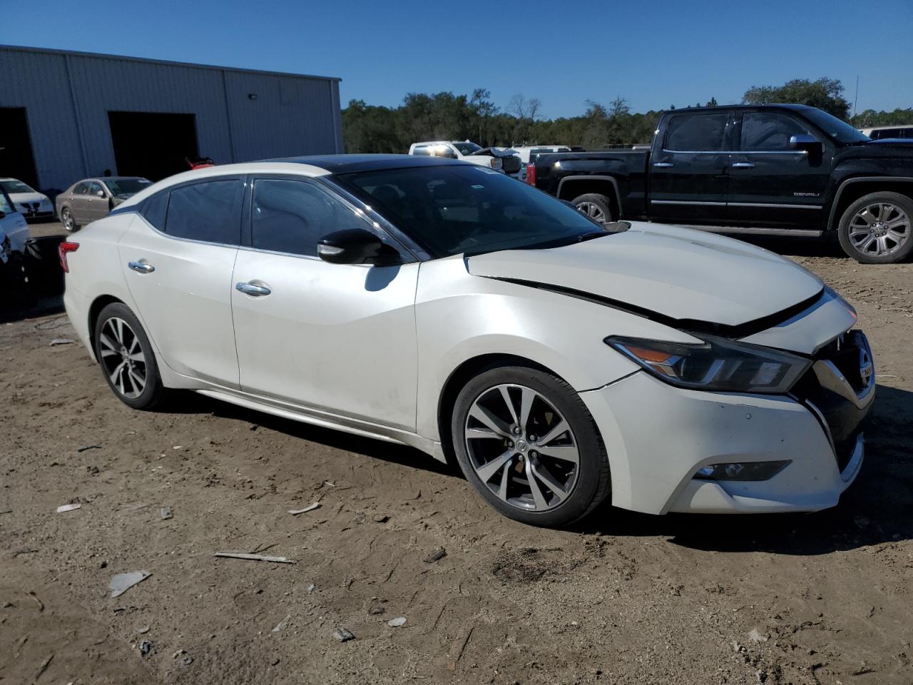 2017 Nissan Maxima VIN 1N4AA6AP9HC439441 Copart auction photo, front end damage thumbnail 4
