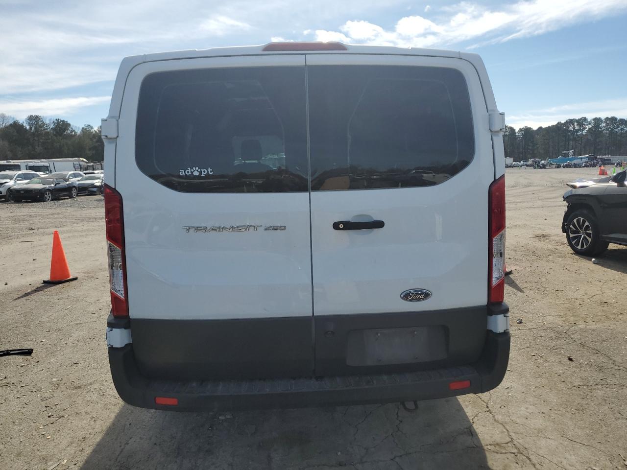2020 Ford Transit VIN 1FTBR1Y82LKA43360 Copart auction photo, front end / minor dent/scratches damage thumbnail 6