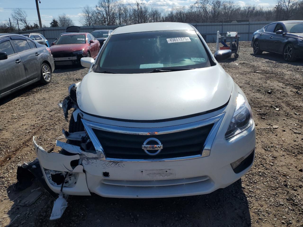 2015 Nissan Altima VIN 1N4AL3AP7FN330356 Copart auction photo, front end damage thumbnail 5
