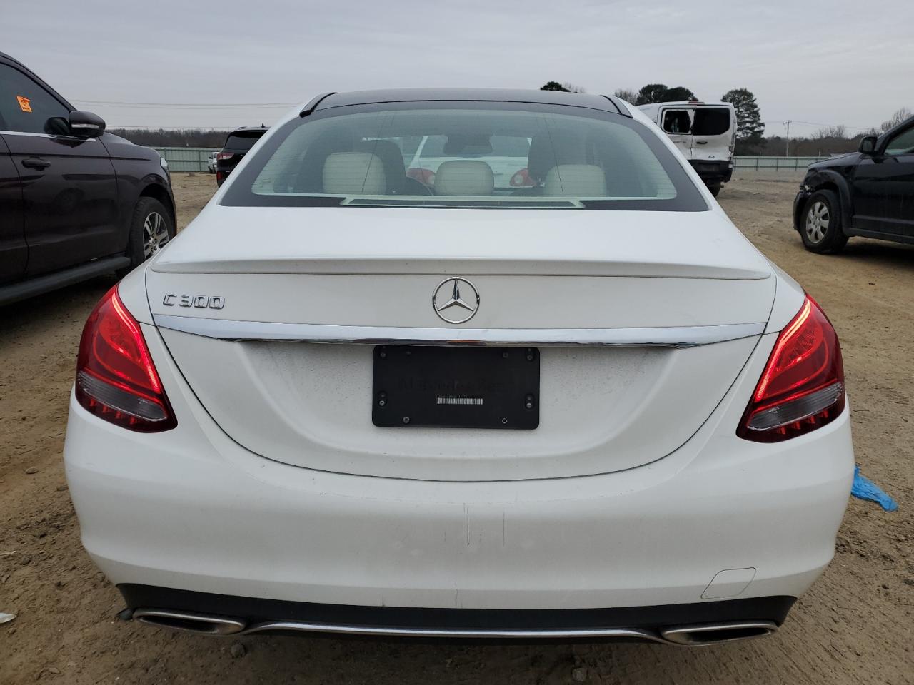 2016 Mercedes-Benz C-klasse VIN 55SWF4JB9GU141773 Copart auction photo, front end / side damage thumbnail 6