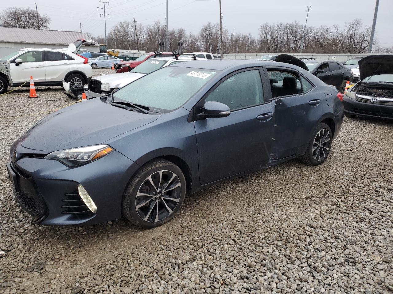 2018 Toyota Corolla VIN 2T1BURHE2JC070656
