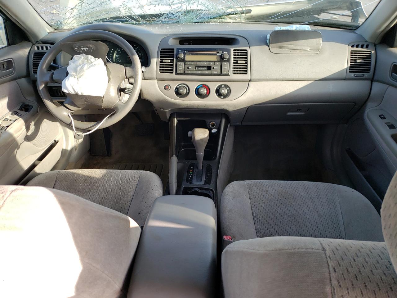 2002 Toyota Camry VIN 4T1BE32K62U078994 Copart auction photo, front end / rear end damage thumbnail 8