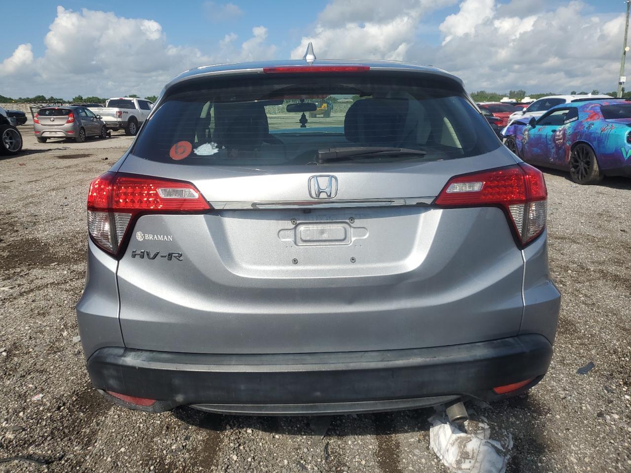 2019 Honda HR-V VIN 3CZRU5H30KM719685 Copart auction photo, front end damage thumbnail 6