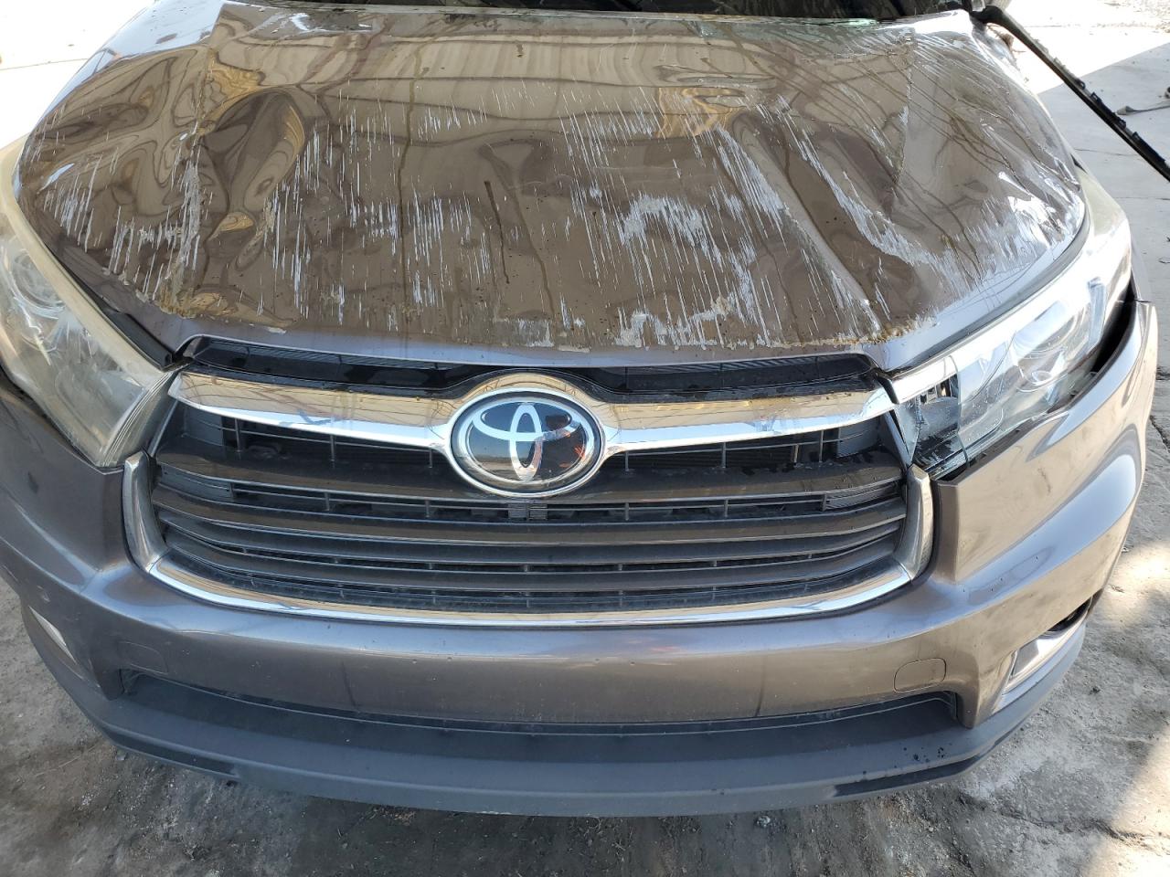 2015 Toyota Highlander VIN 5TDDKRFH1FS213087 Copart auction photo, all over damage thumbnail 13