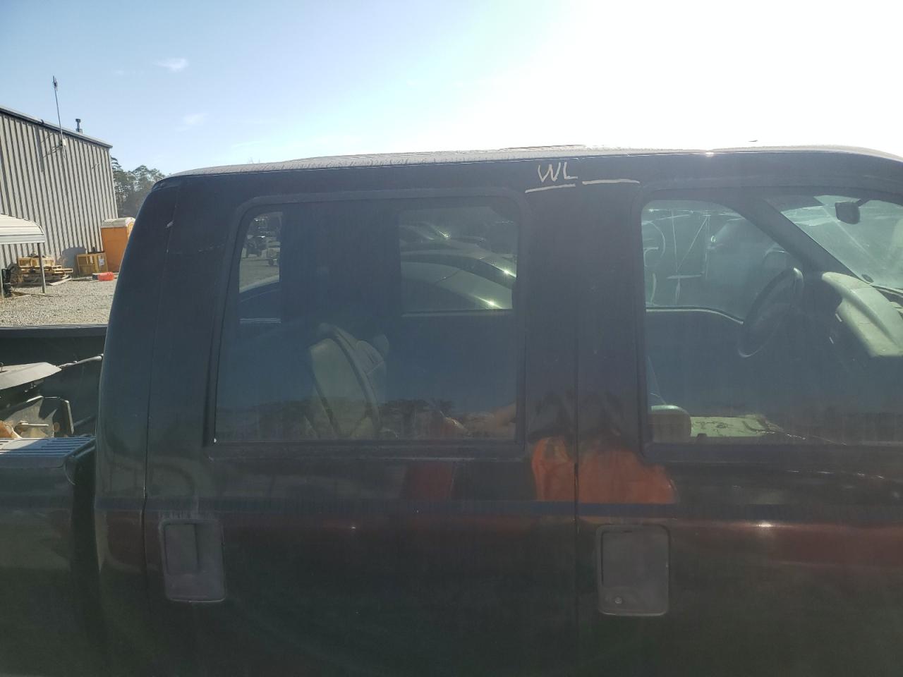 2000 Ford F250 VIN 1FTNW21FXYED69367 Copart auction photo, water/flood damage thumbnail 12