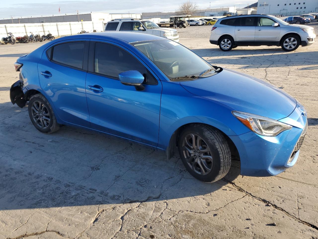 2019 Toyota Yaris VIN 3MYDLBYV2KY510283 Copart auction photo, all over damage thumbnail 4