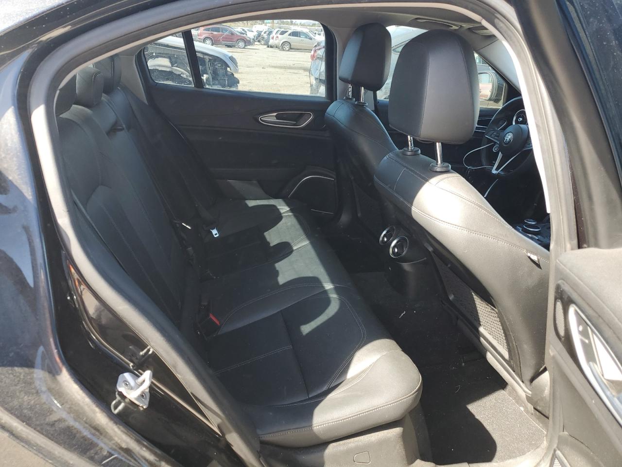 2018 Alfa Romeo Giulia VIN ZARFAEBN4J7579862 Copart auction photo, front end / side damage thumbnail 10