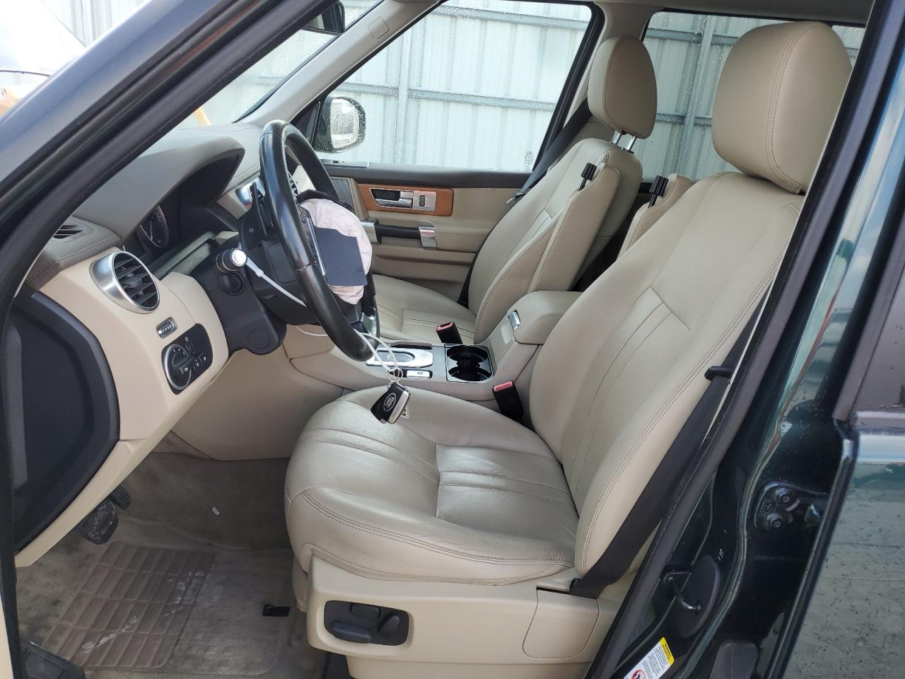 2015 Land Rover LR4 VIN SALAG2V64FA773204 Copart auction photo, front end damage thumbnail 7