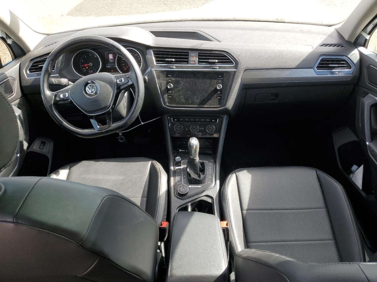 2018 Volkswagen Tiguan VIN 3VV2B7AXXJM182829 Copart auction photo, side damage thumbnail 8
