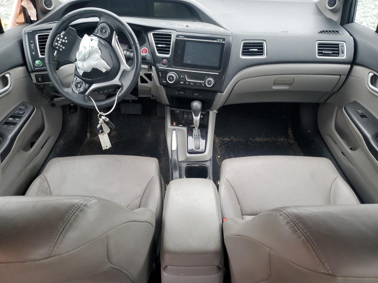 2015 Honda Civic VIN 2HGFB2F92FH520924 Copart auction photo, front end / side damage thumbnail 8
