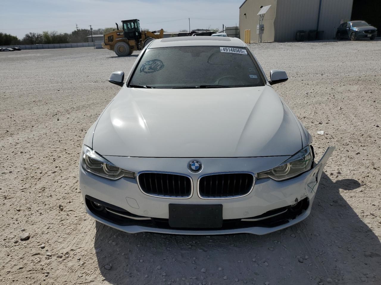2018 BMW 3er VIN WBA8D9C52JA616150 Copart auction photo, front end / side damage thumbnail 5