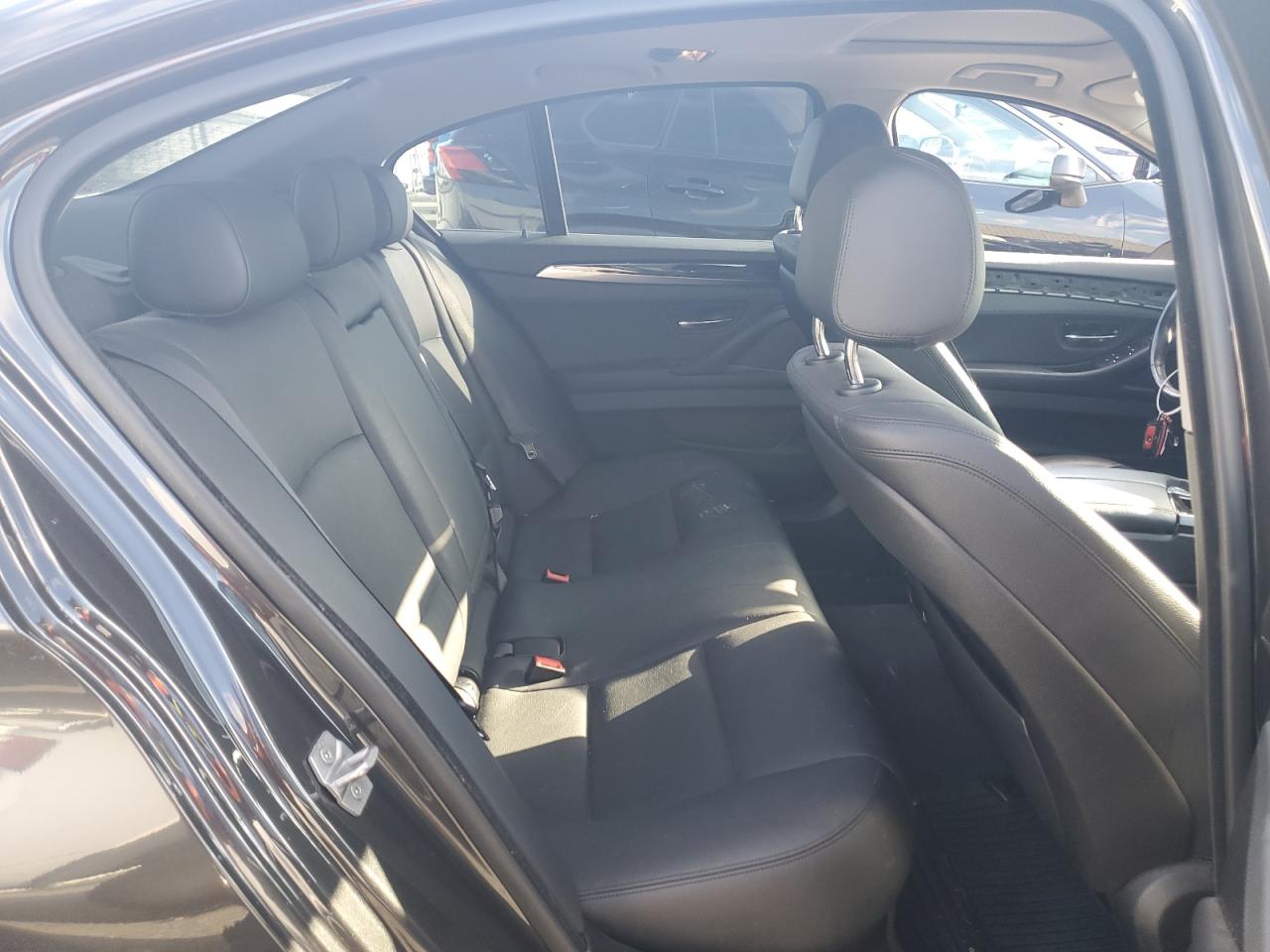 2016 BMW 5er VIN WBA5B3C54GG255547 Copart auction photo, front end damage thumbnail 10