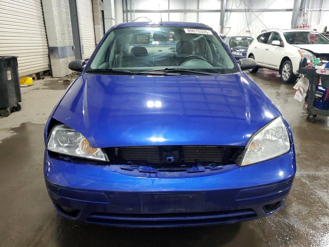 2005 Ford Focus VIN 1FAFP34N95W164886 Copart auction photo, front end damage thumbnail 5