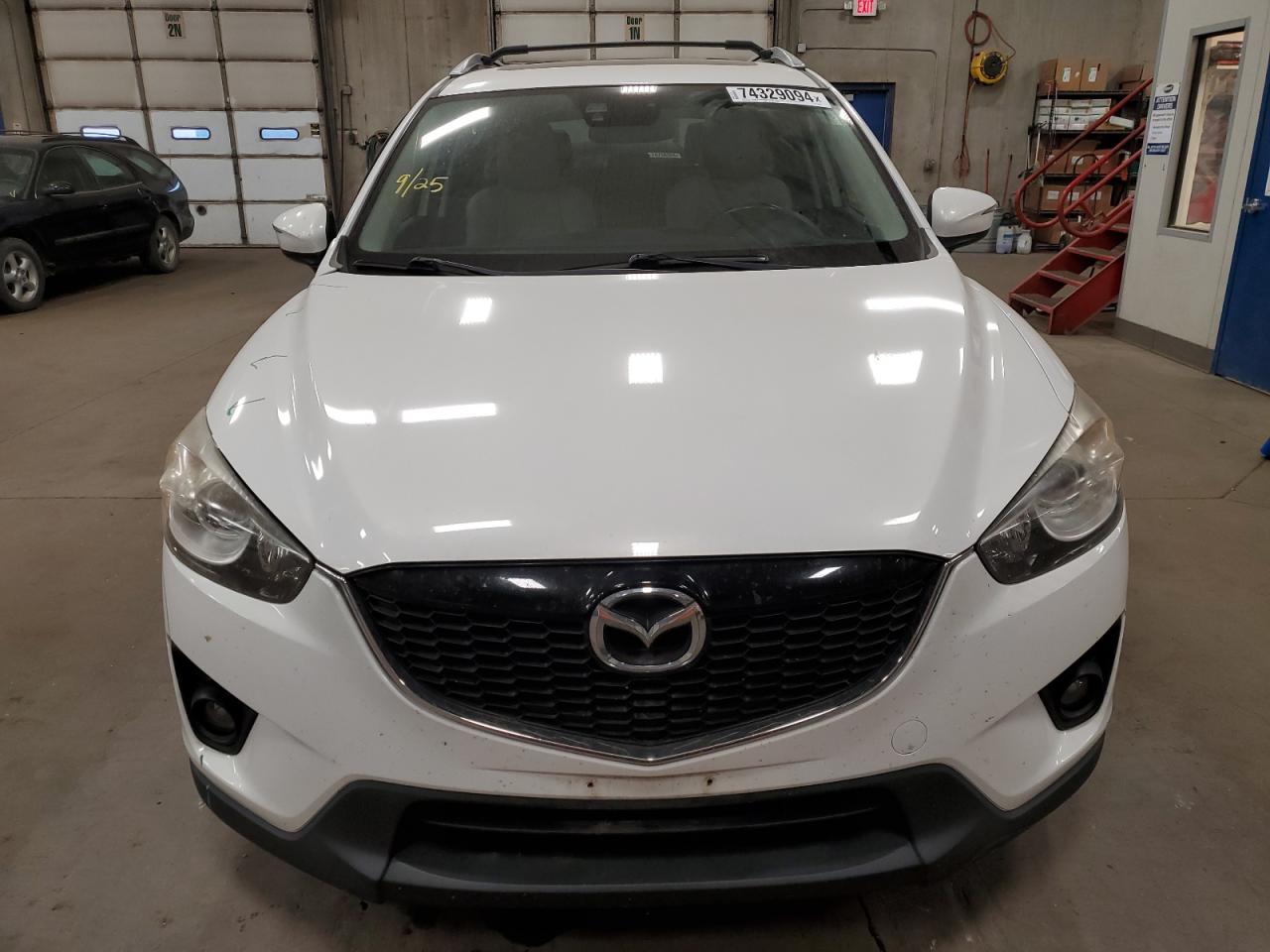 2015 Mazda CX-5 VIN JM3KE4DY1F0505224 Copart auction photo, front end / side damage thumbnail 5