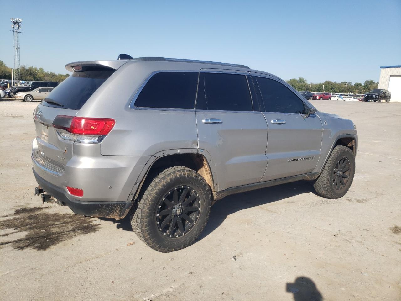 2017 Jeep Grand Cherokee VIN 1C4RJFBG1HC775984 Copart auction photo, hail damage thumbnail 3