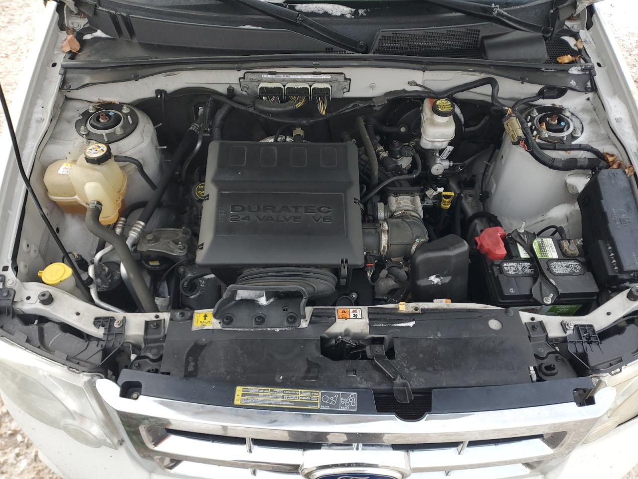 2010 Ford Escape VIN 1FMCU0DG7AKD44709 Copart auction photo, side / front end damage thumbnail 13