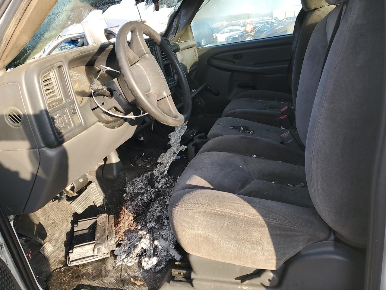 2006 Chevrolet Silverado VIN 3GCEC14X16G145899 Copart auction photo, burn damage thumbnail 7