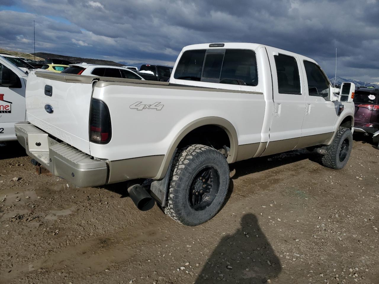 2010 Ford F350 VIN 1FTWW3BR2AEA68276 Copart auction photo, normal wear damage thumbnail 3