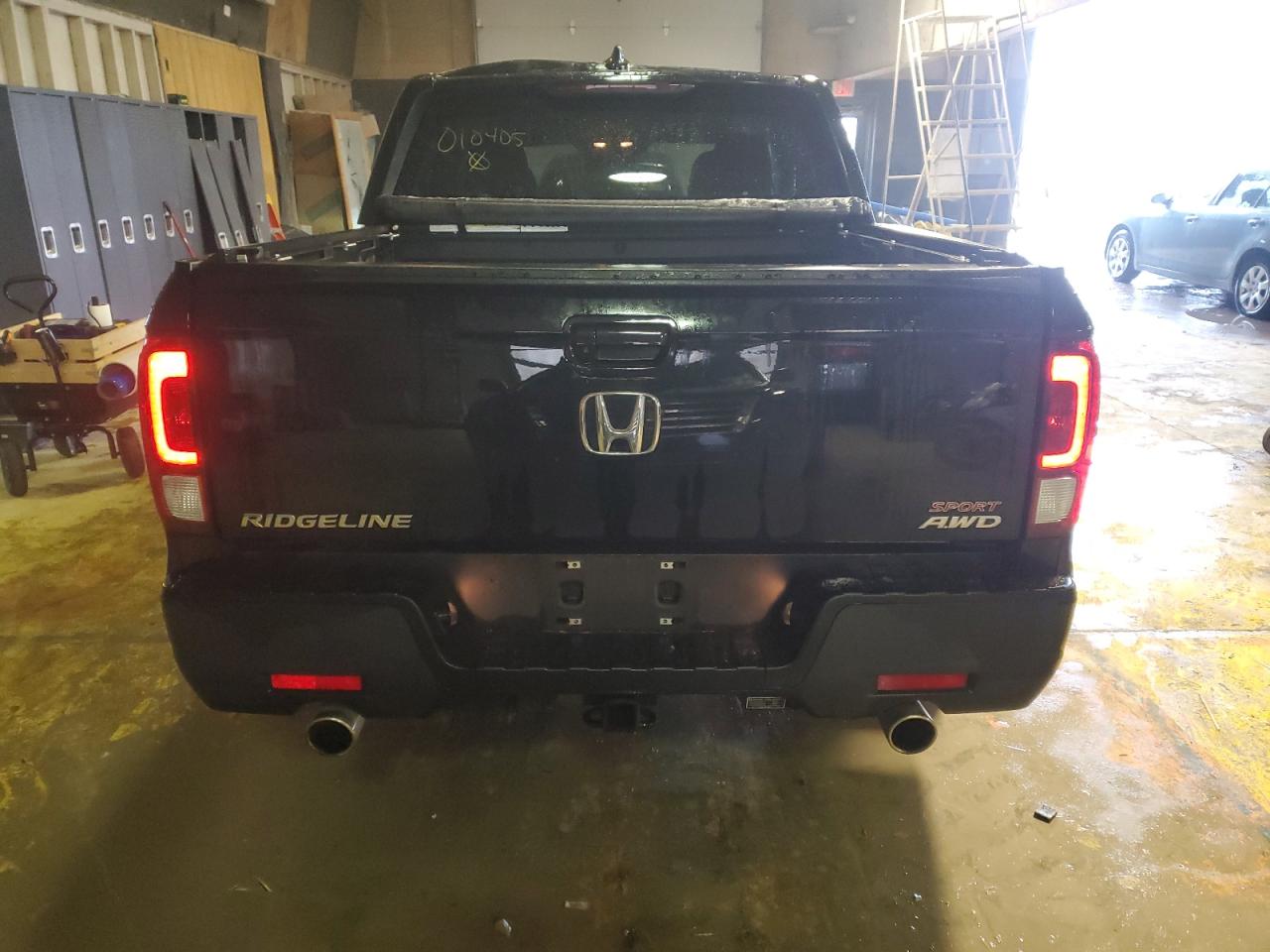 2022 Honda Ridgeline VIN 5FPYK3F1XNB010405 Copart auction photo, rear end / side damage thumbnail 6